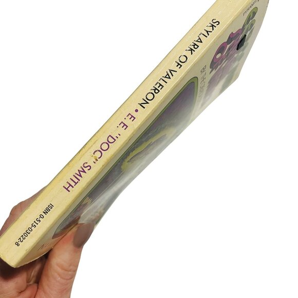 E.E. Doc Smith Skylark Of Valeron Paperback Sci-Fi Book By Pyramid Book 1963 - Picture 3 of 6